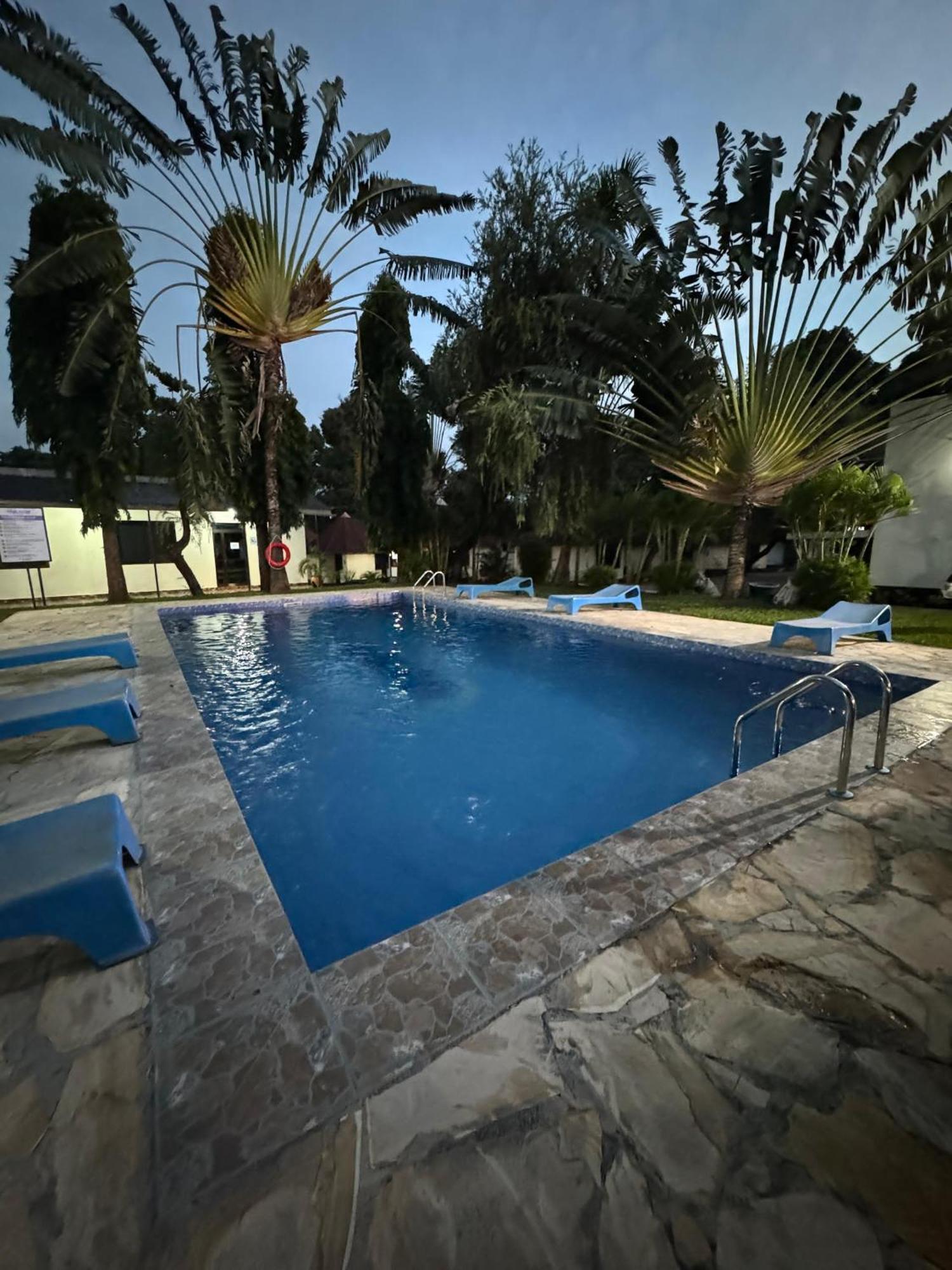 Keys Hotel Моші Екстер'єр фото