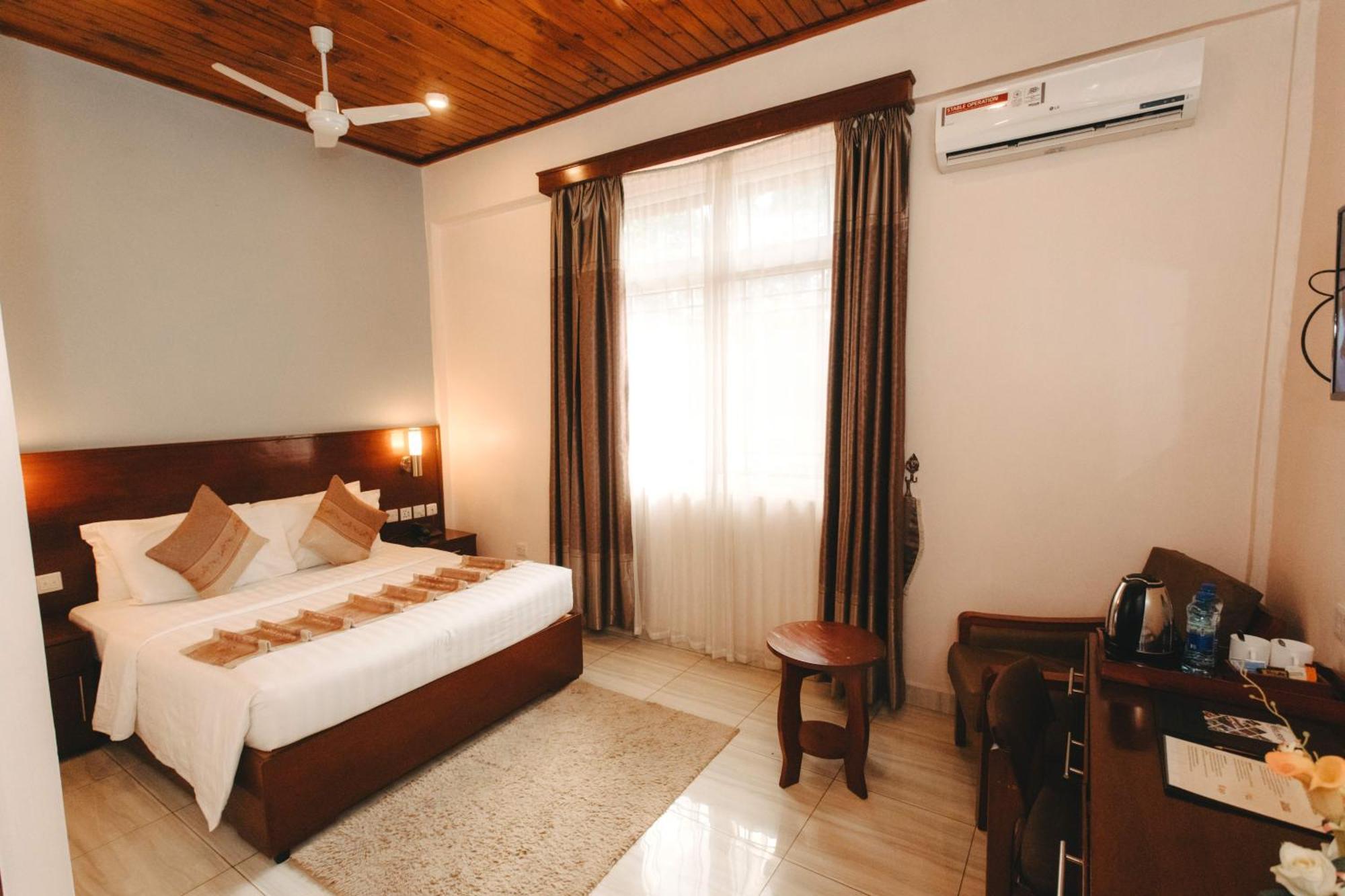 Keys Hotel Моші Екстер'єр фото