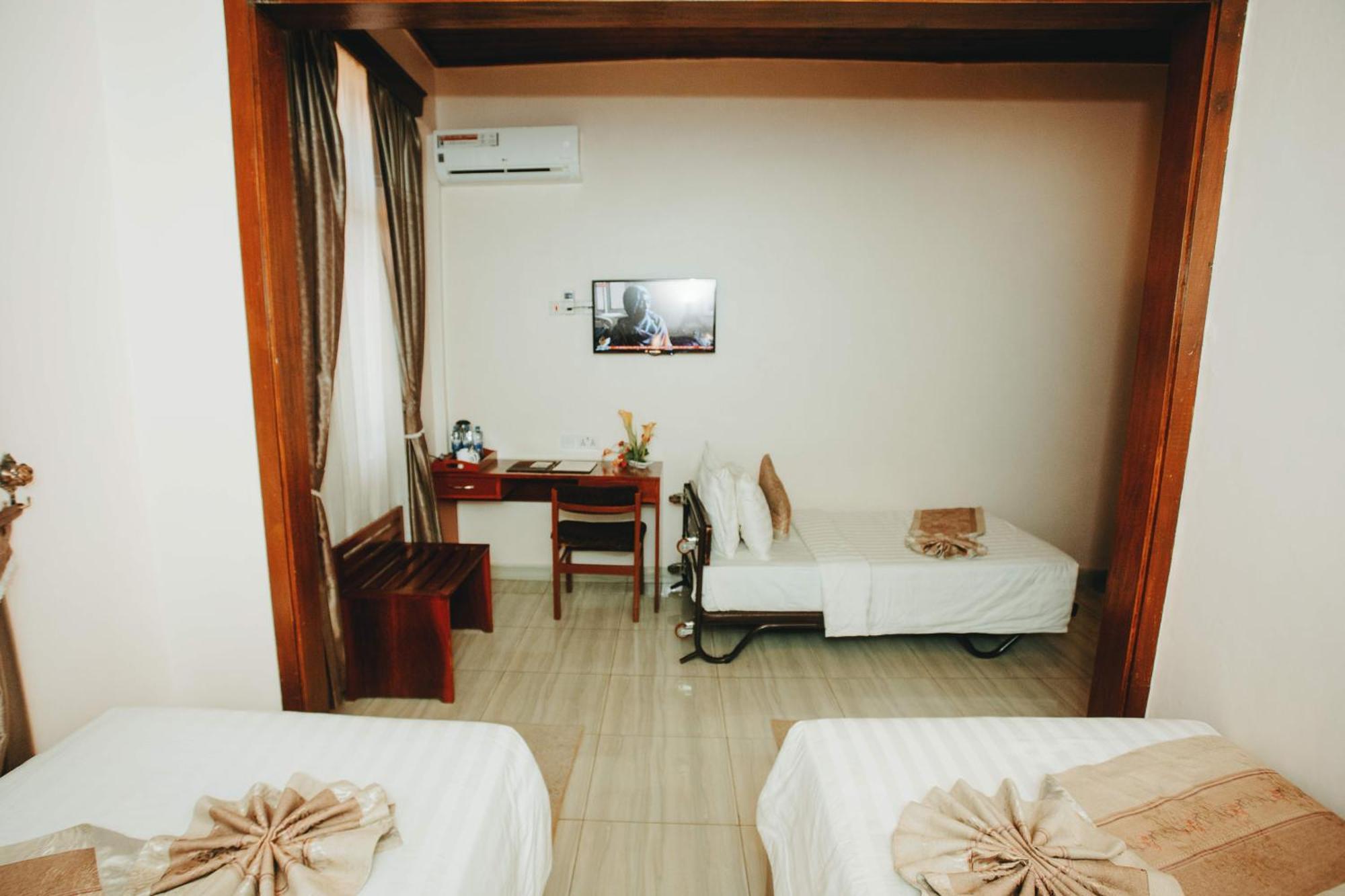 Keys Hotel Моші Екстер'єр фото