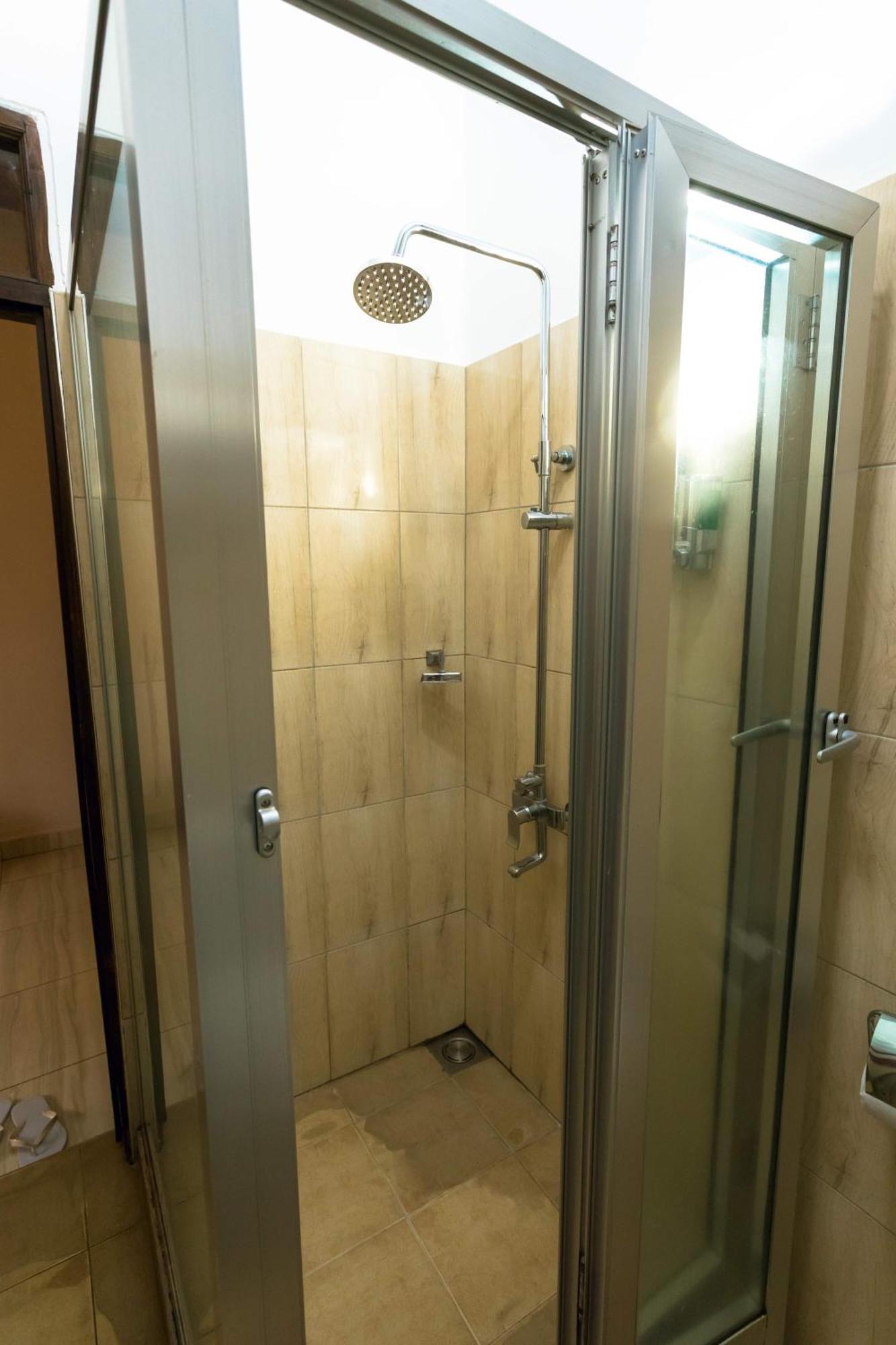 Keys Hotel Моші Екстер'єр фото
